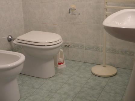 Via Pesaro A/C Apartment Марчели Екстериор снимка